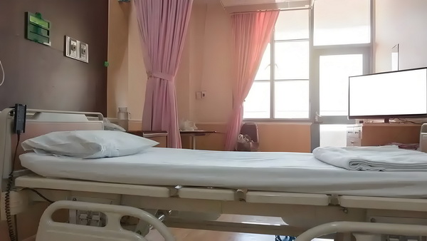 深圳入户应届本科生_《扫毒风暴》大结局王奇令人失望！林强峰的牺牲，与她有隐秘关联 一辆野猪撞上快车城际